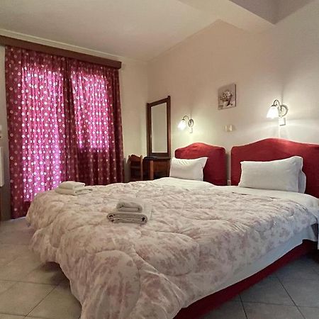 Hotel Atlanta Patras Esterno foto
